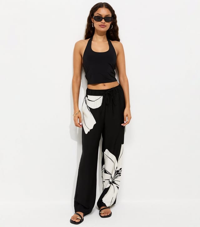 New Look Women's Petite Black Jersey Halter Neck Top New Look - 2
