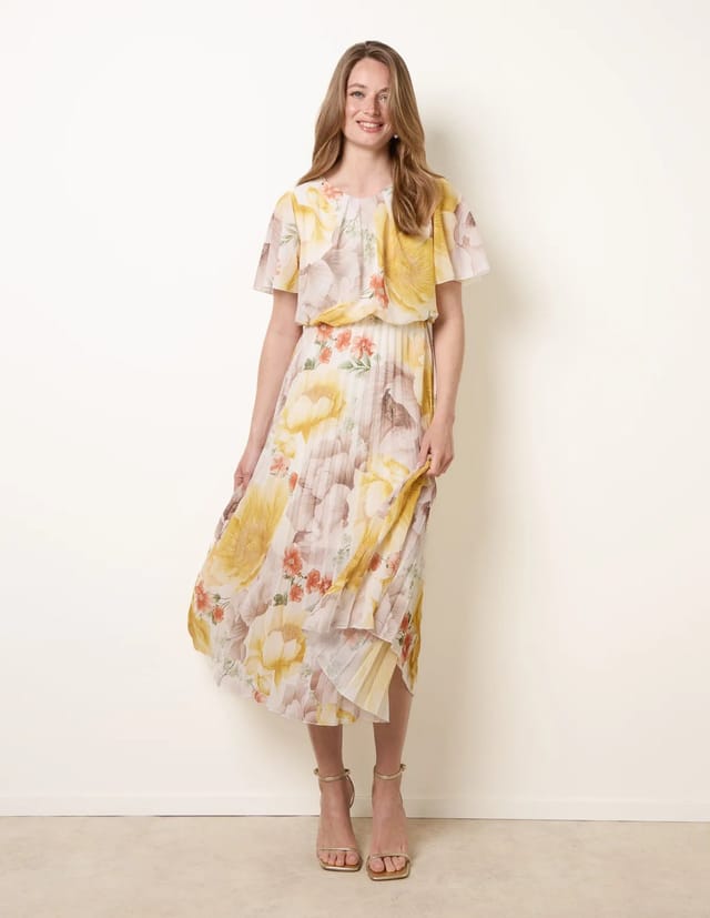 Blue Vanilla Pleated Scoop Neck Short Sleeve Floral Dress - 2