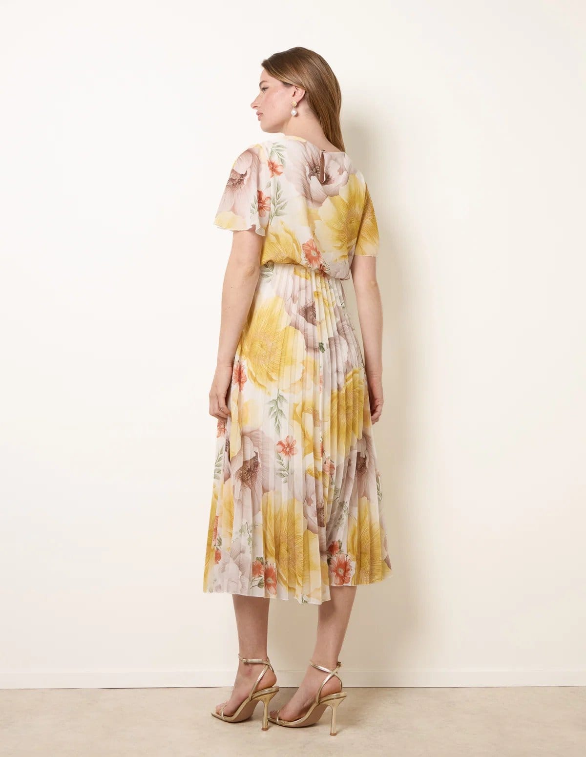 Blue Vanilla Pleated Scoop Neck Short Sleeve Floral Dress - 4