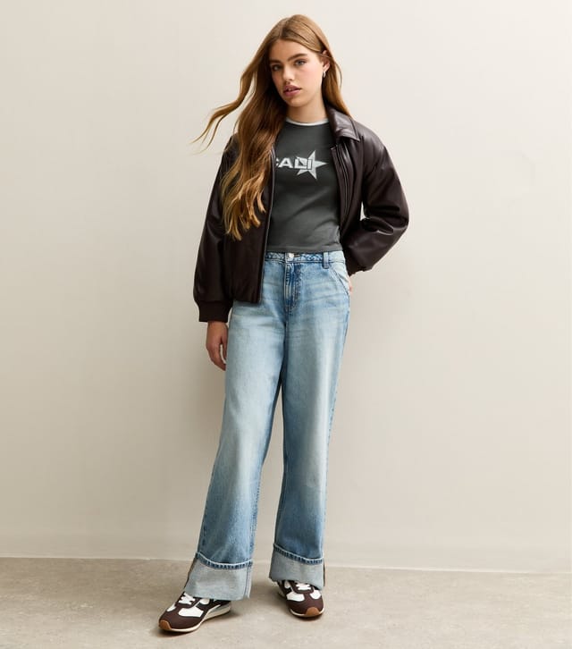 New Look Girls' Dark Frey Cali Camouflage Star Appliqué Ringer T-Shirt New Look - 3