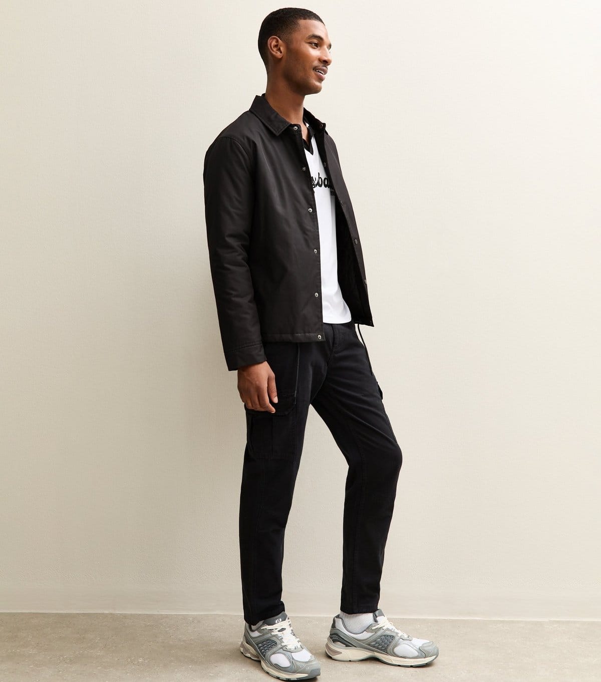 New Look Men's Black Slim Tapered Cargo Trousers New Look - 4