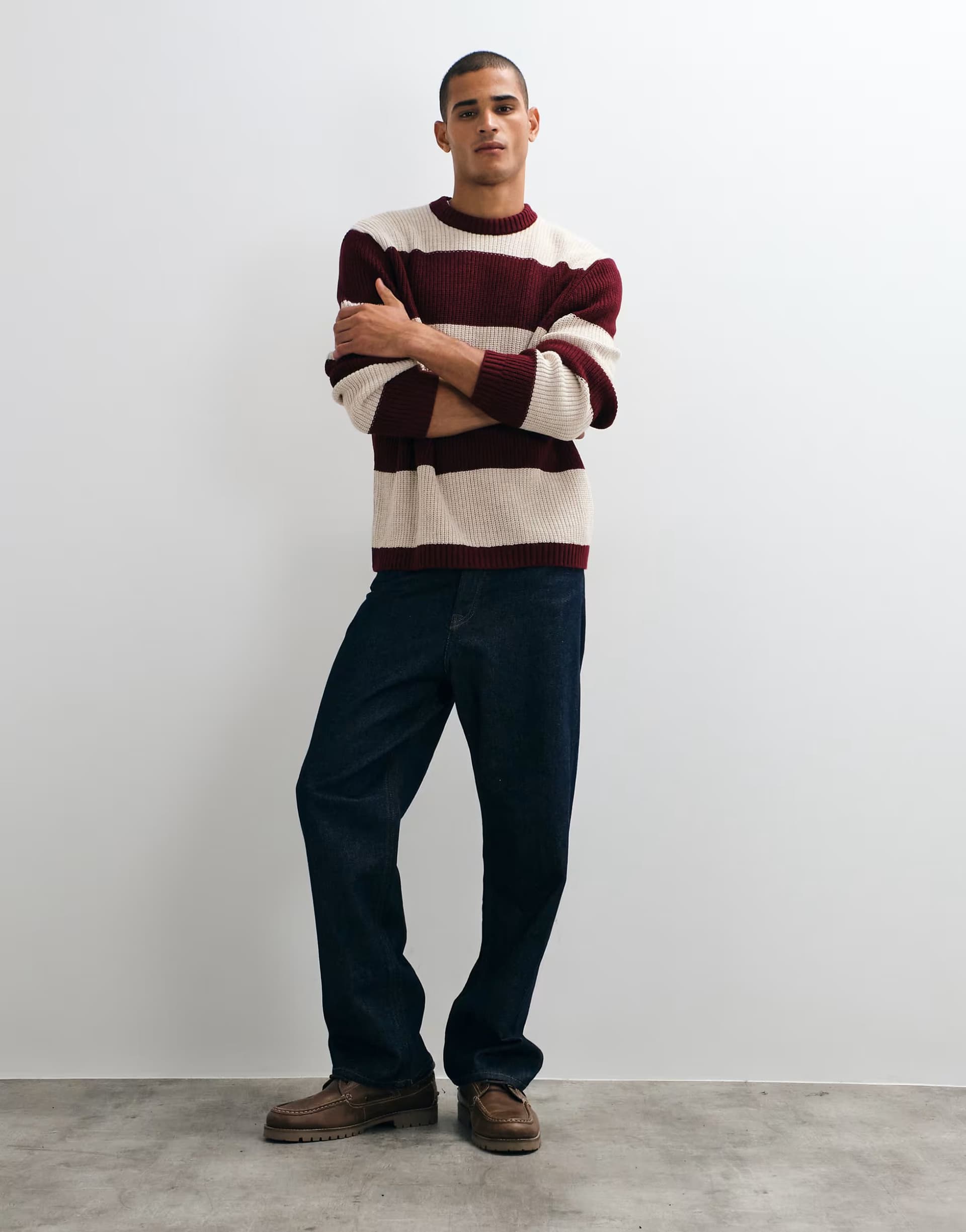ASOS ASOS DESIGN oversized knitted crew neck jumper in burgundy and cream stripe