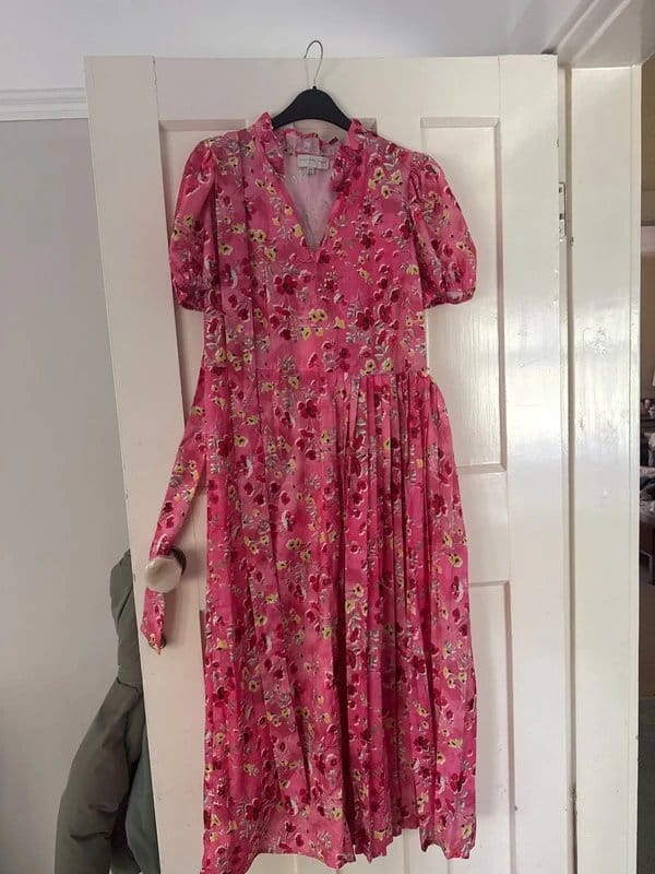 Never Fully Dressed Never Fully Dresses floral dress - size 10 - 1