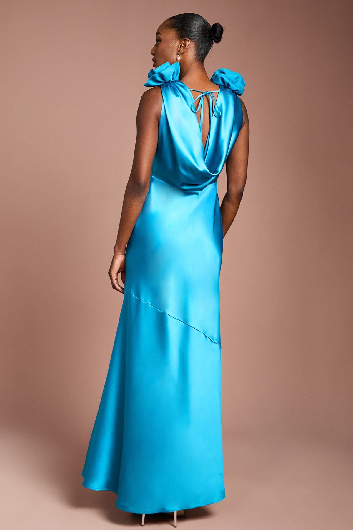 Coast Coast Women's Statement Corsage Satin Maxi Dress in Teal - 3