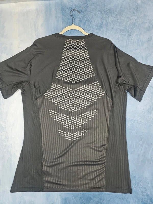 Nike Nike Pro Hypercool Fitted Men's Pullover T-Shirt Short Sleeve Black Griz XL