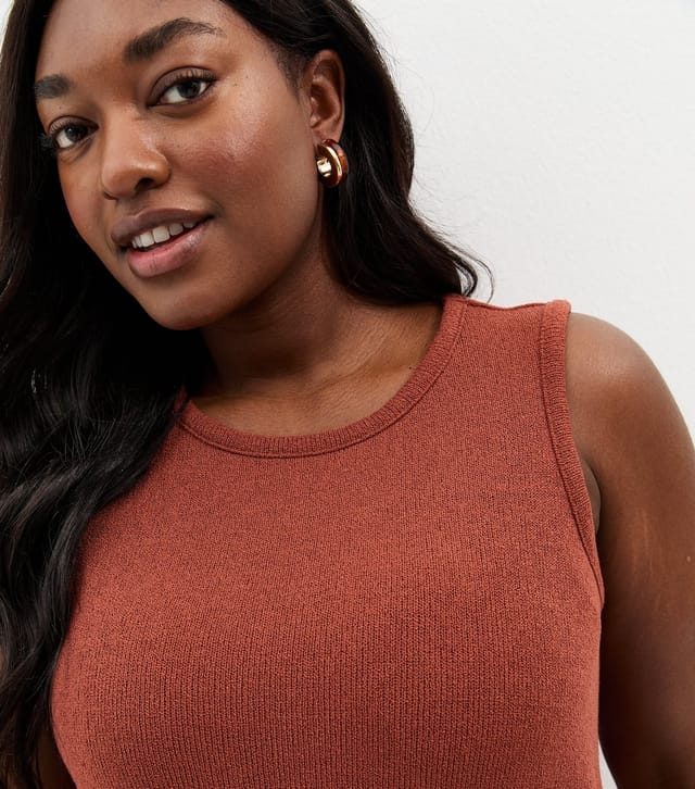 New Look Women's Plus Size Dark Red Textured Longline Vest Curves New Look - 2