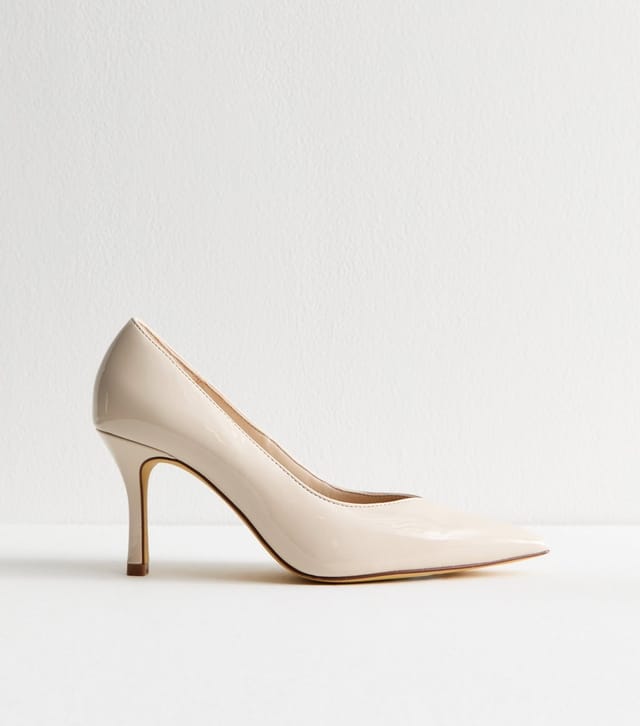 New Look Women's Off White faux Patent Court Shoes Vegan New Look - 2