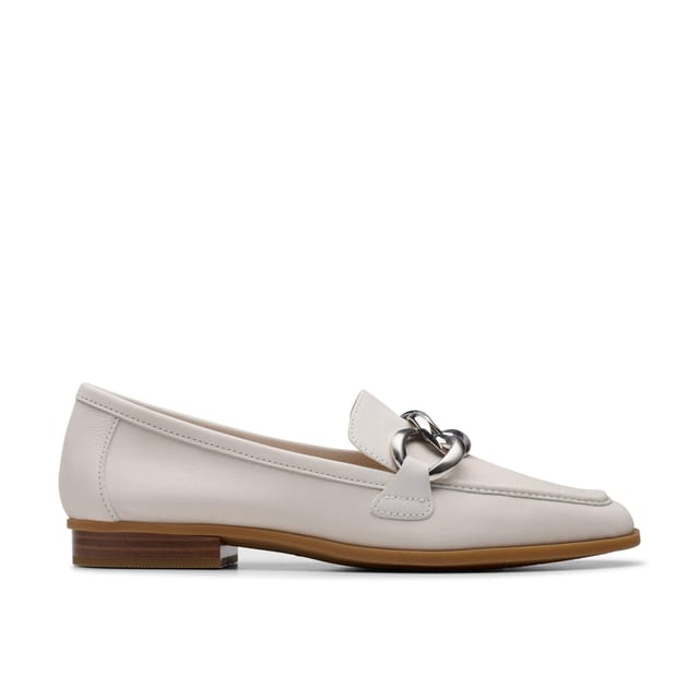 Clarks Clarks Women's Sarafyna Iris Off-White Leather Loafers, Slip Ons in White - 3