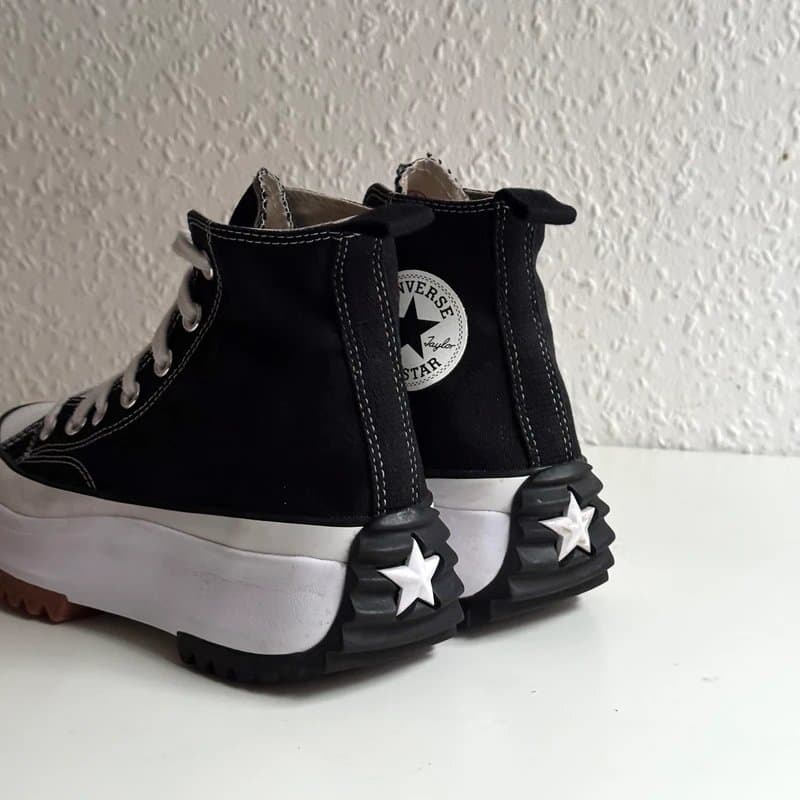 Converse Converse run star hike hi trainers size5uk (RRP£110)