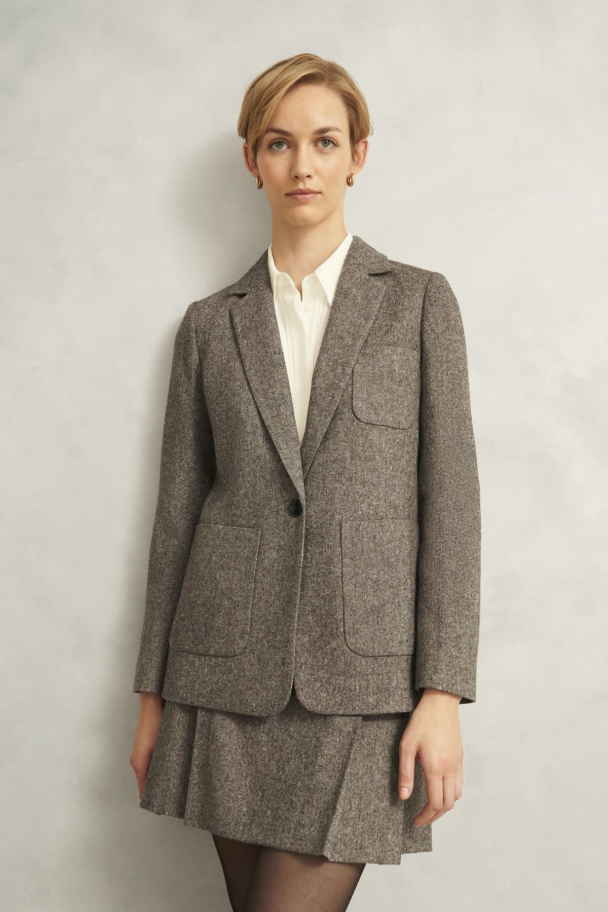 Hobbs London Hobbs London Women's Elvie Long Sleeve Collared Blazer Jacket in Brown