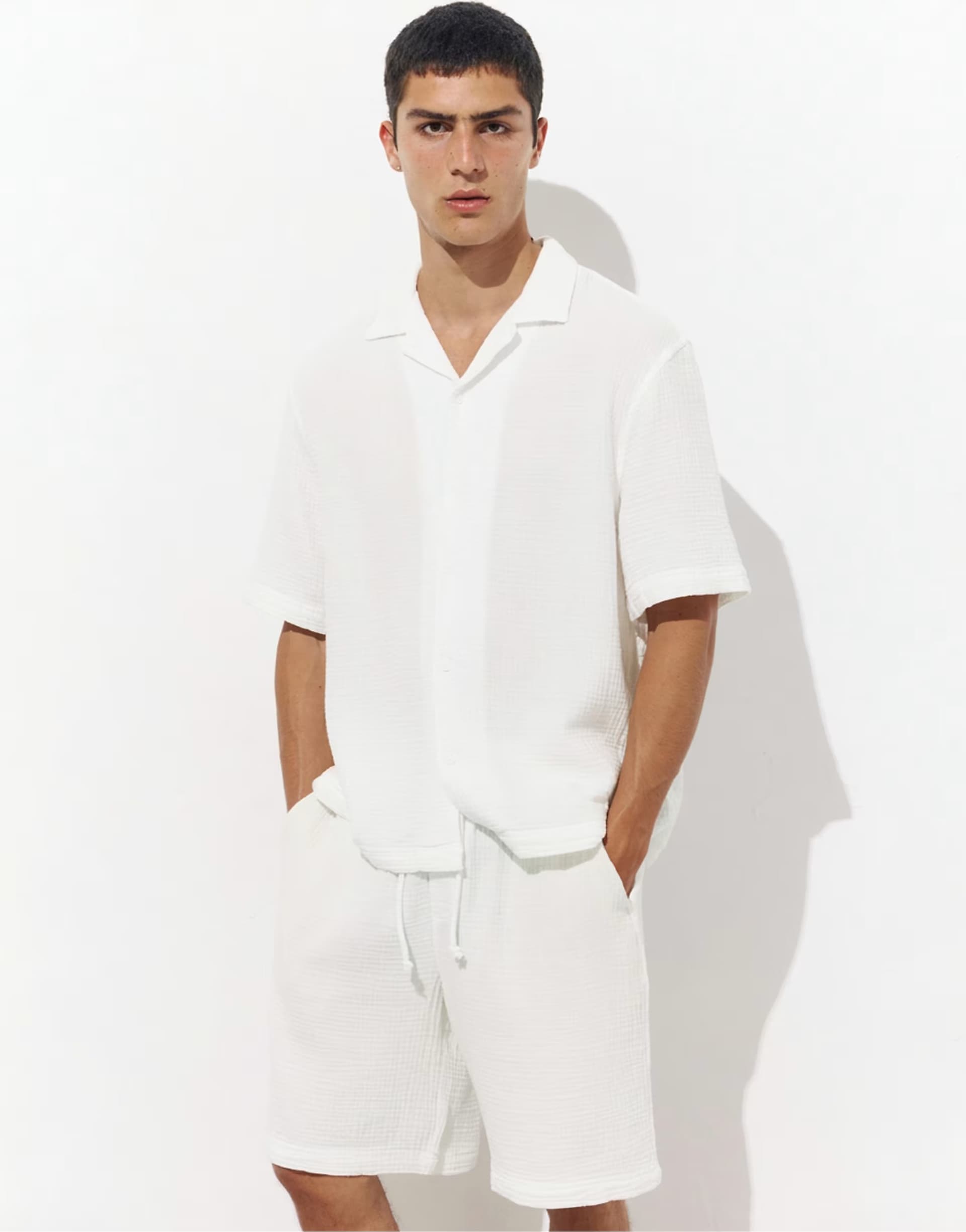 ASOS Pull&Bear Short sleeve crepe shirt in white