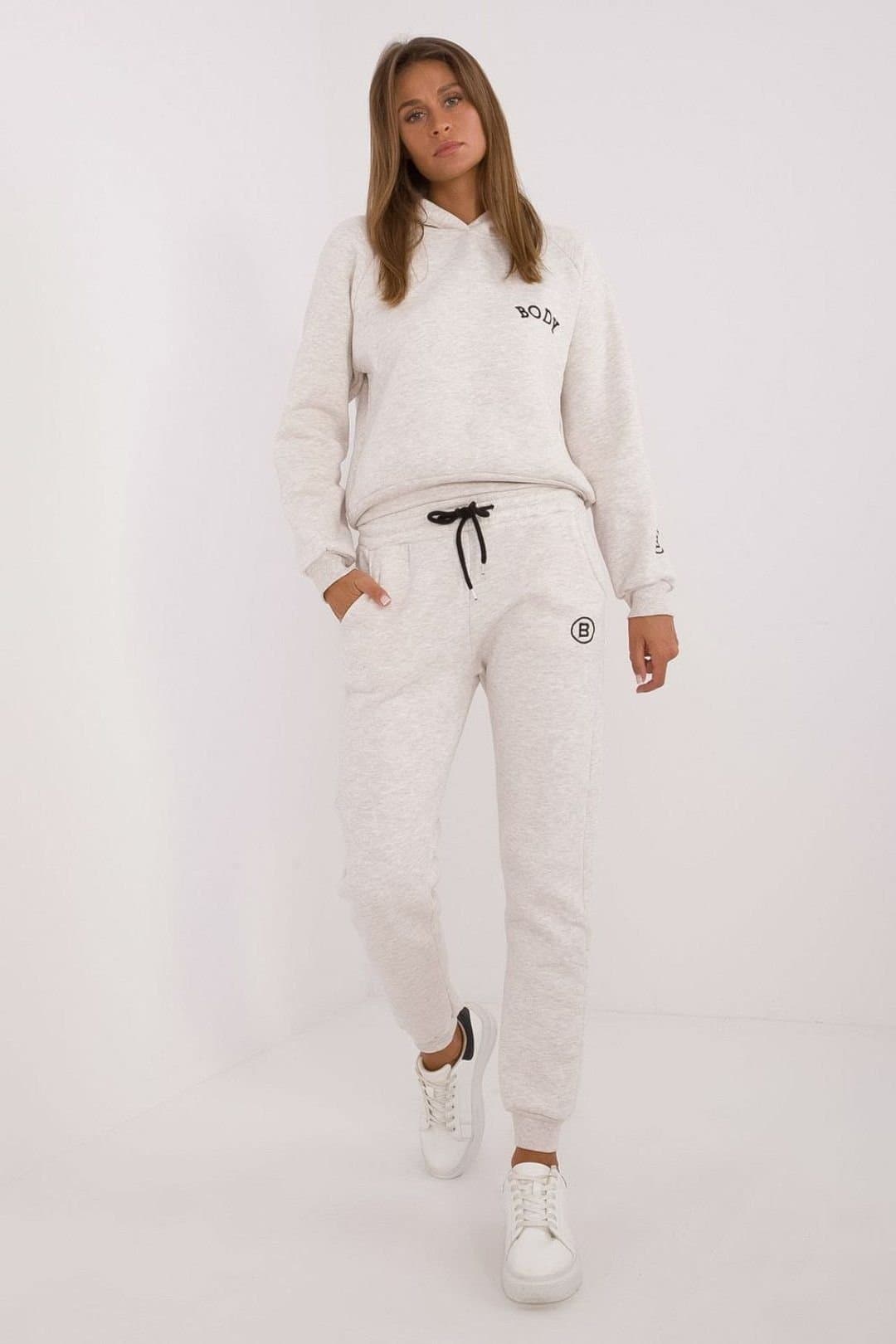Love Lace Love Lace Women's Insulated Hooded Sweatshirt & Pants Set in Beige