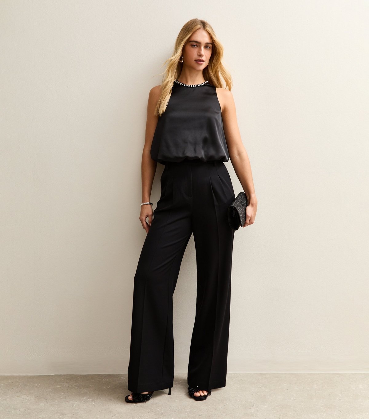 New Look Women's Black Satin Bubble Hem Top New Look - 3