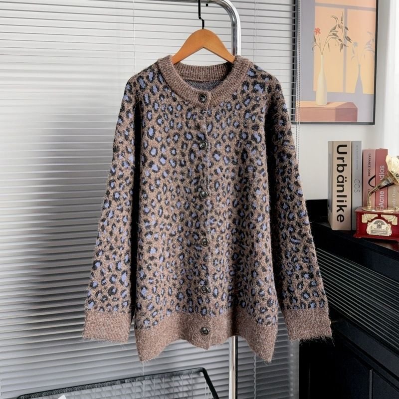 PEACH ACCESSORIES PEACH ACCESSORIES Women's Soft Leopard Print Knit Cardigan in Brown - 2