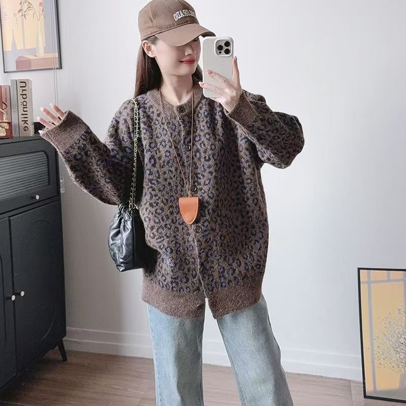 PEACH ACCESSORIES PEACH ACCESSORIES Women's Soft Leopard Print Knit Cardigan in Brown - 3