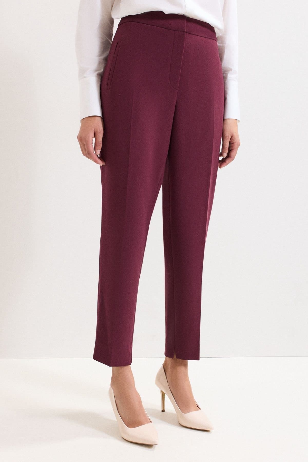 Phase Eight Phase Eight Women's Fara Taper Trousers in Wine