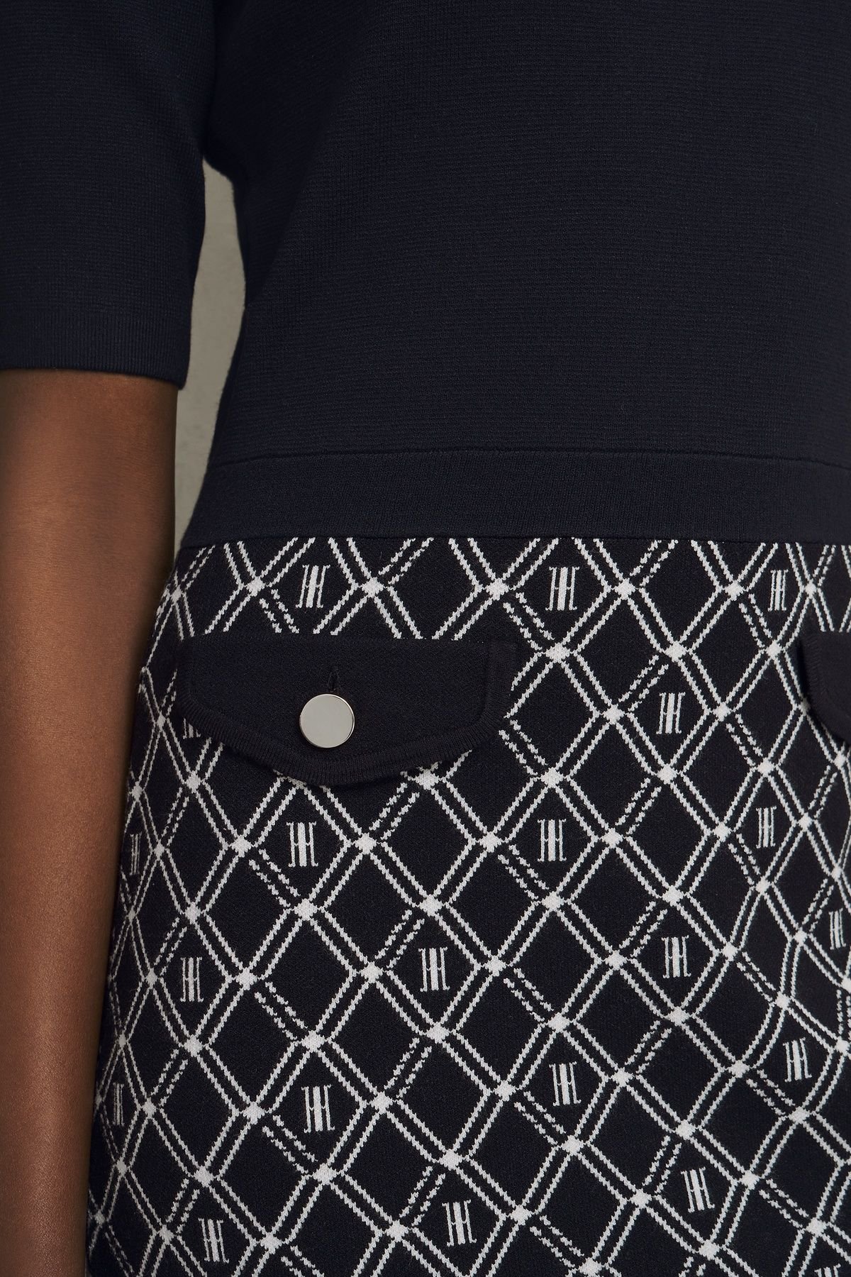 Hobbs London Hobbs London Women's Perrie Knitted Dress in Dark Navy - 4