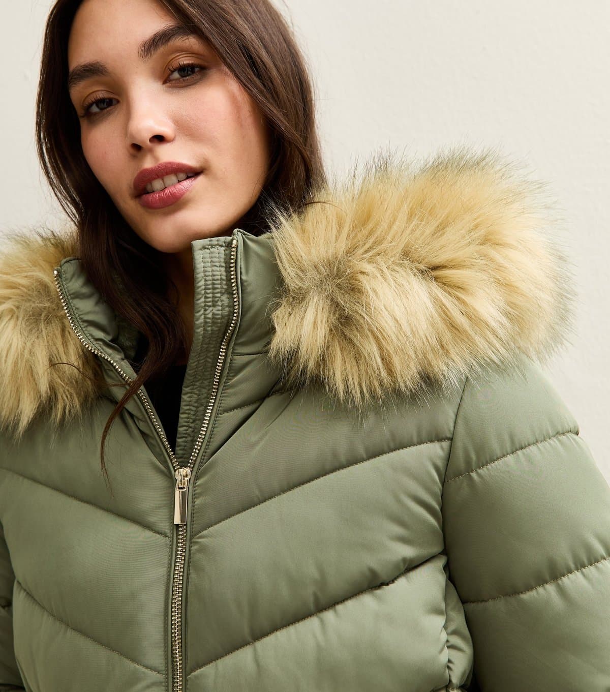 New Look Women's Khaki Hooded Faux Fur Trim Padded Jacket New Look
