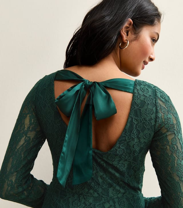 New Look Women's Green Lace Long Sleeved Skater Mini Dress New Look - 2