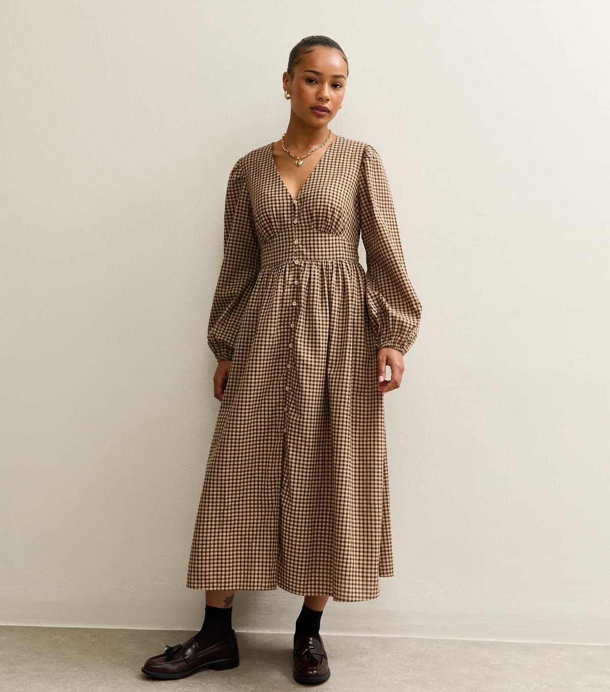 New Look Women's Petite Brown Checked V-neck Puff Sleeve Midi Dress New Look