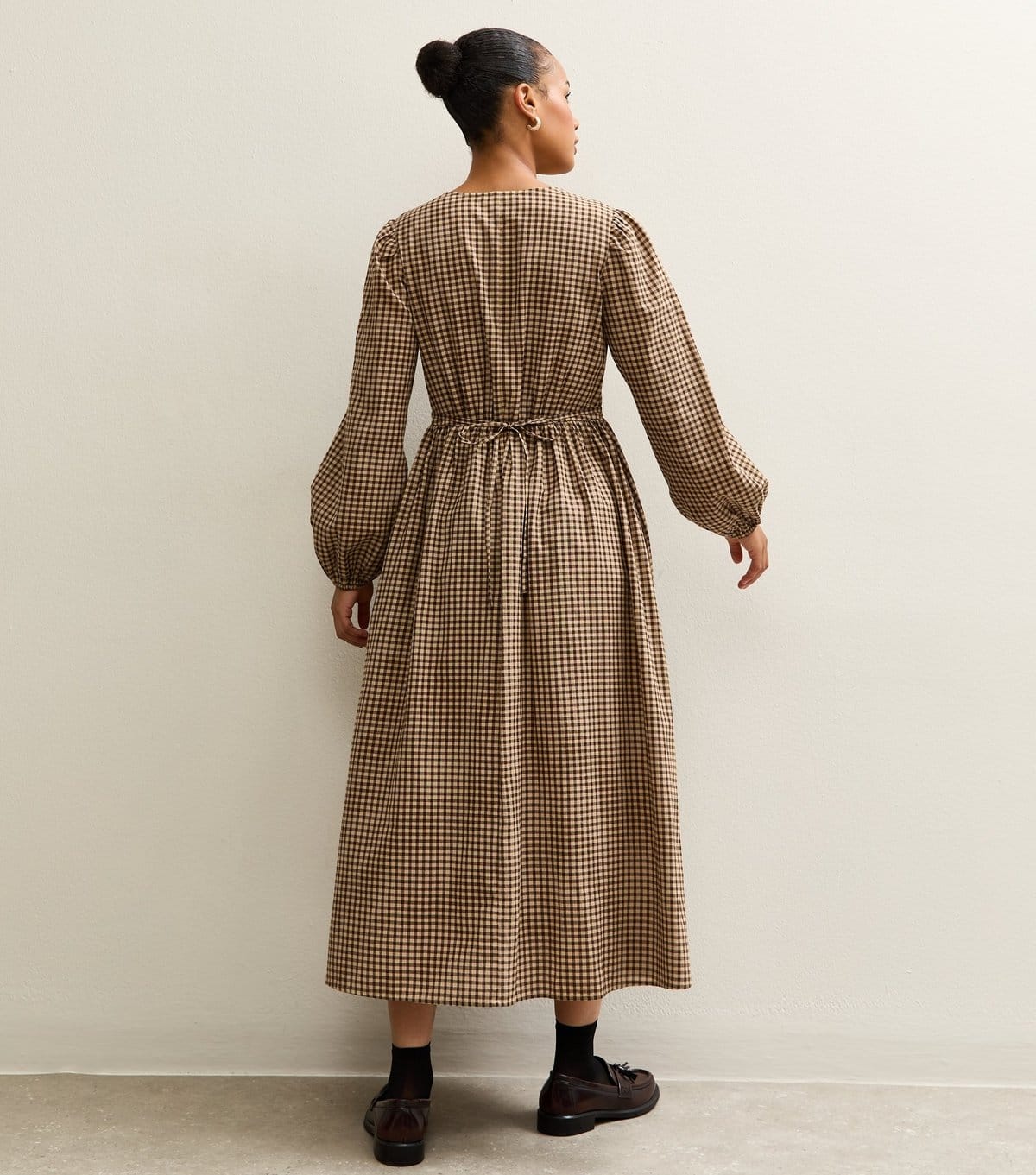 New Look Women's Petite Brown Checked V-neck Puff Sleeve Midi Dress New Look - 4