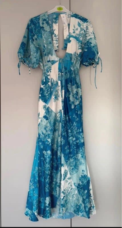 ASOS Beautiful ASOS blue floral dress Size 12