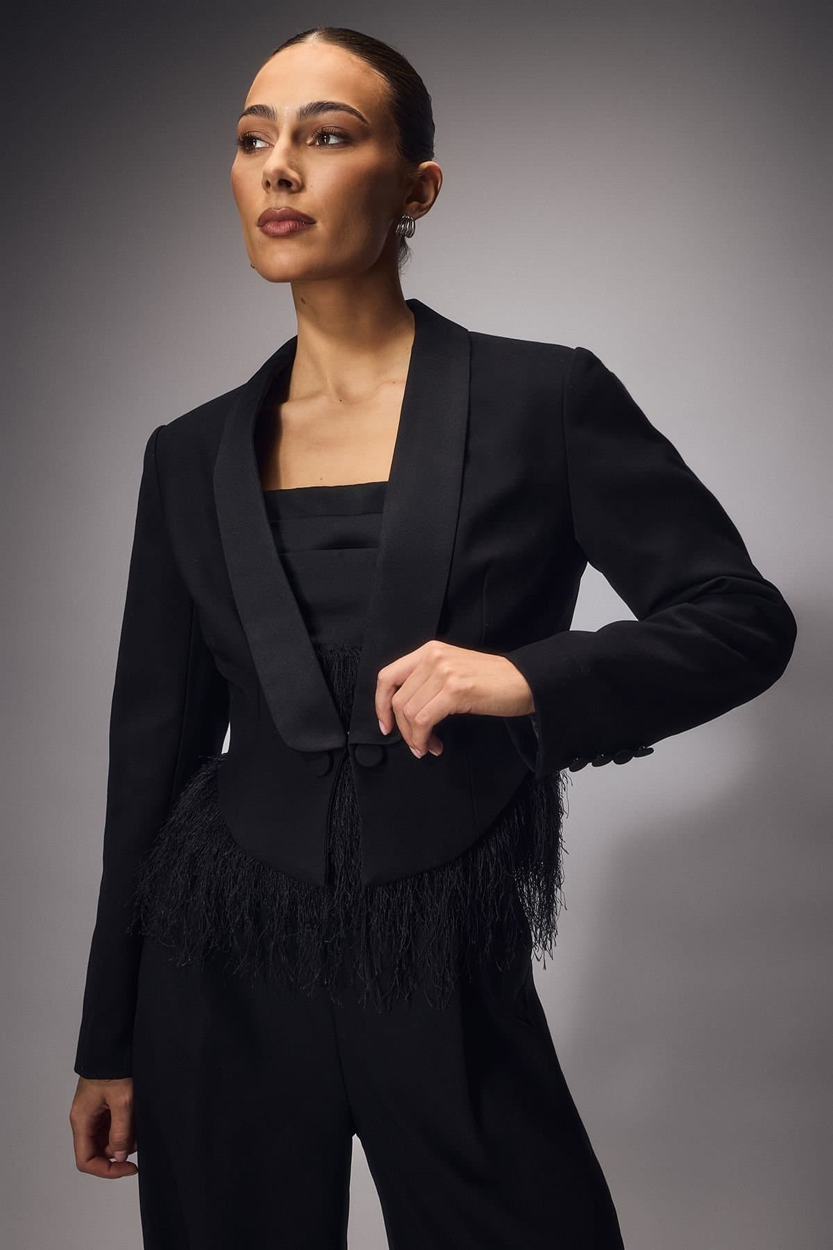 Coast Coast Women's Muse Cropped Tuxedo Blazer in Black