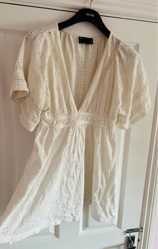 ASOS ASOS plunge brodery cute party hen do wedding  holiday festival dress 10-12 same day post