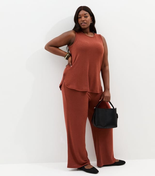 New Look Women's Plus Size Dark Red Textured Longline Vest Curves New Look - 3