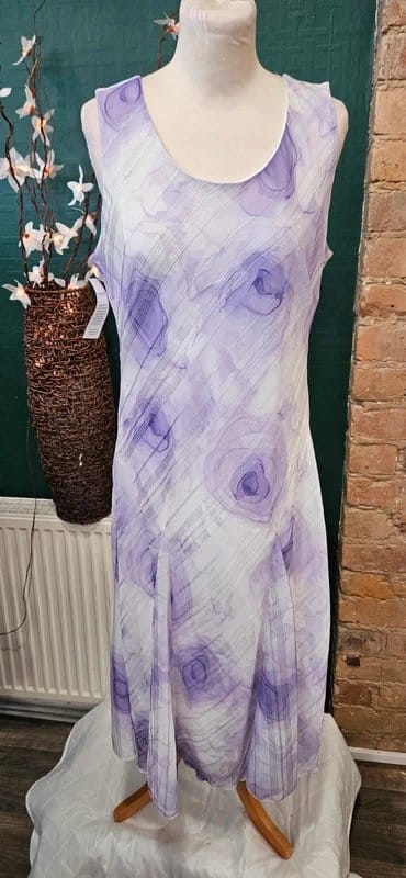 Anna Rose Lilac Chiffon Dress Size 14
