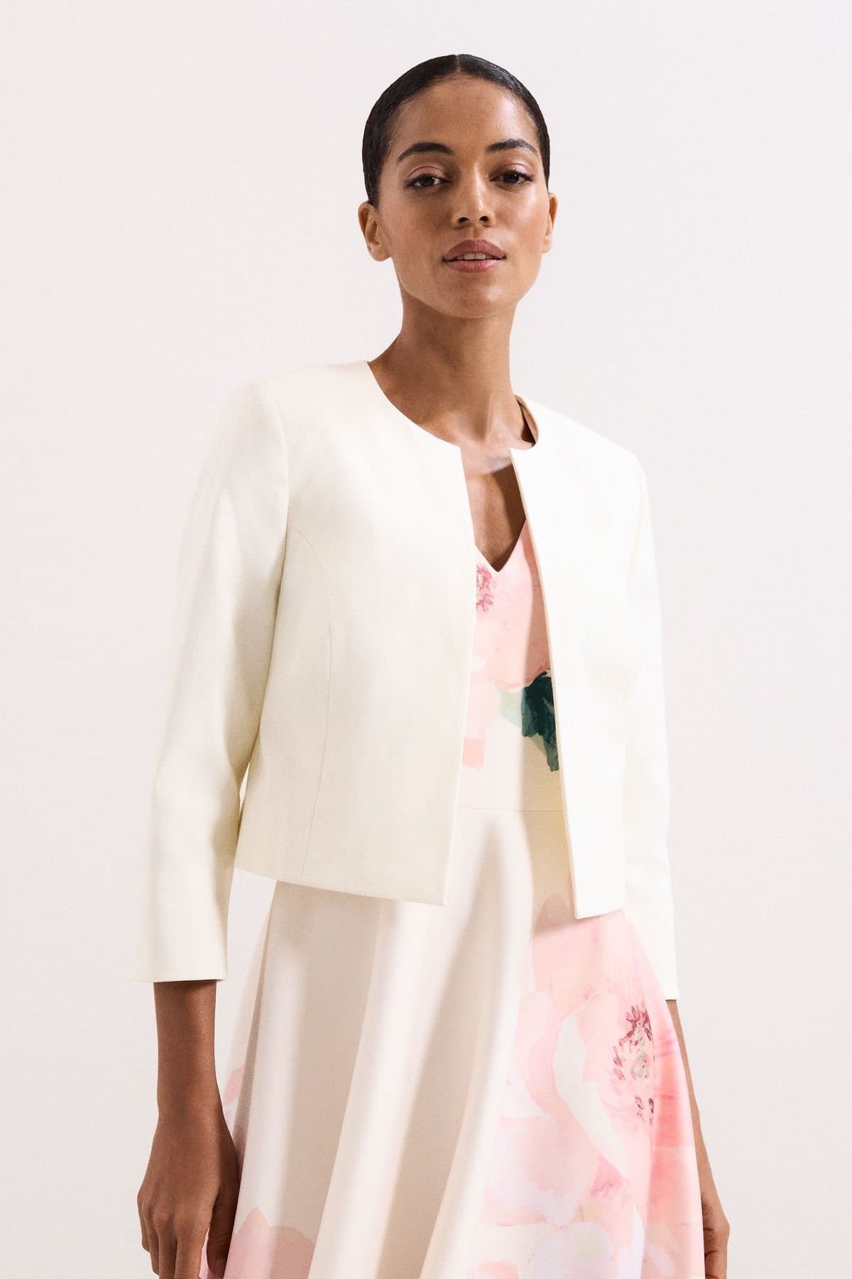 Phase Eight Phase Eight Women's Cropped Round Neck Jacket in Off-White