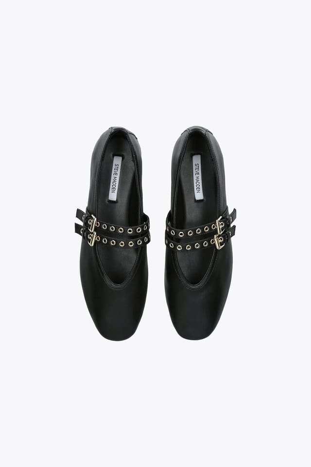 Steve Madden STEVE MADDEN Women's 'Lydia Black' Leather Flats in Black - 2
