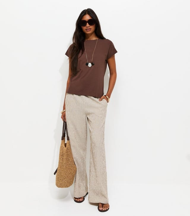 New Look Women's Dark Brown Grown On Sleeve T-Shirt New Look - 3