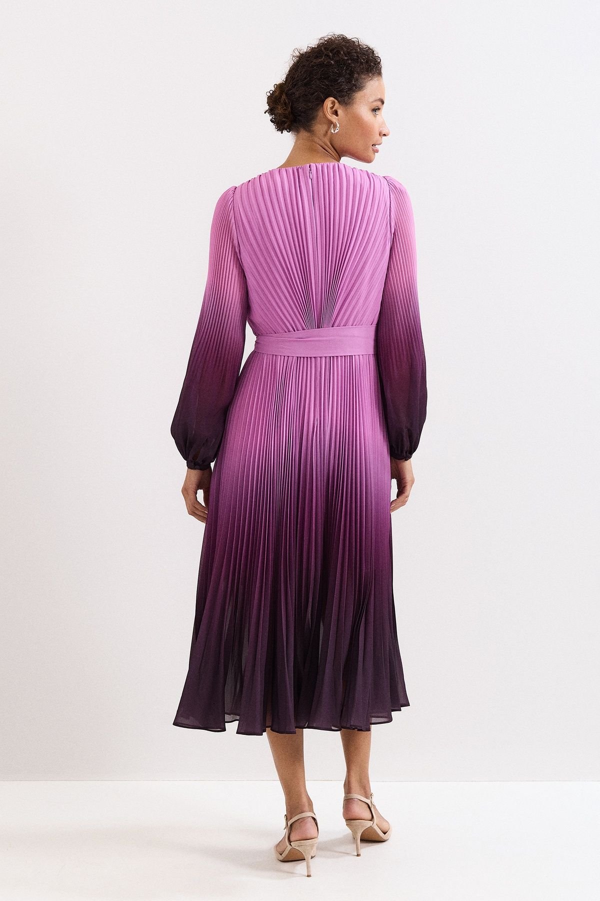 Phase Eight Phase Eight Women's Mira Ombre Tie Waist Midi Dress in Magenta - 4