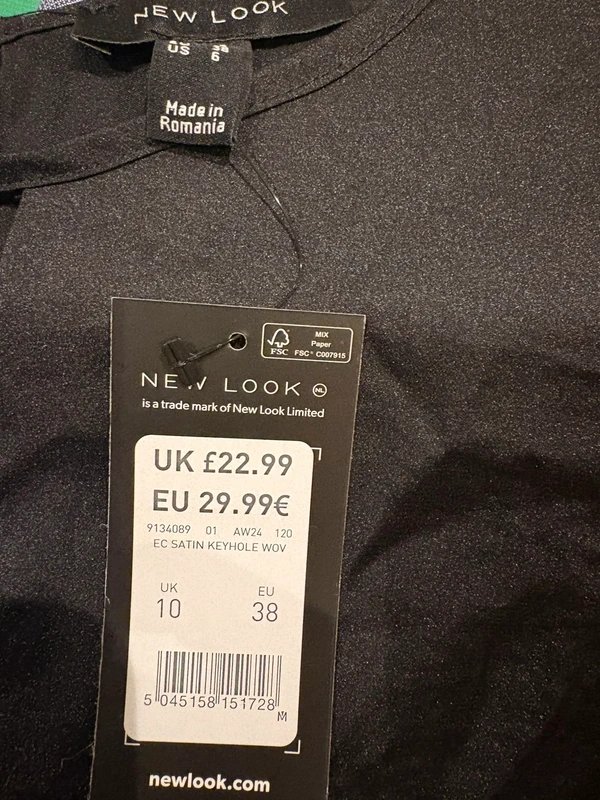 New Look New look satin top stunning sleeves - 1