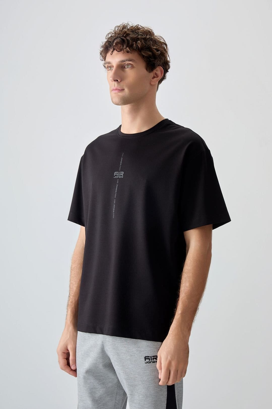 Tommy Life Tommy Life Men's Oversized Printed Crew Neck T-Shirt in Black - 4