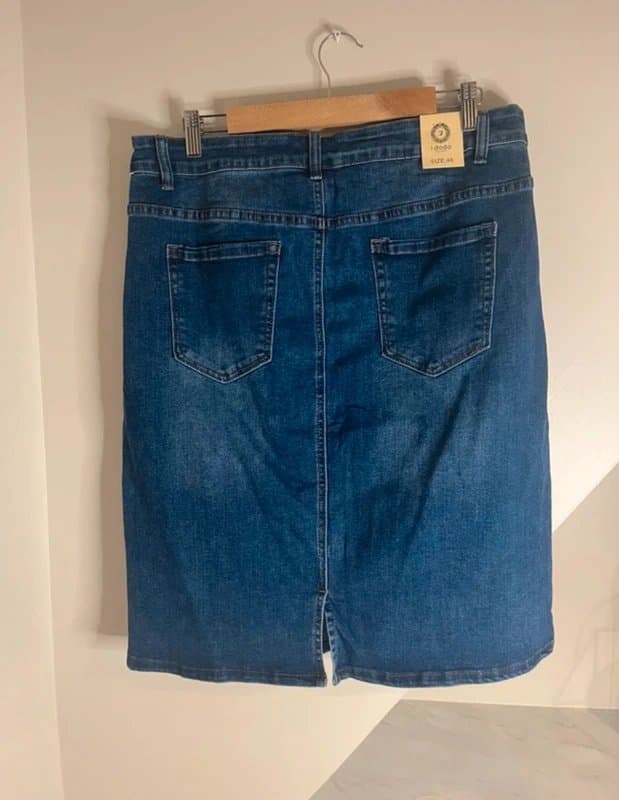 Virgo boutique Virgo Boutique I Dodo Dark Denim Blue High Waist Stretch Midi Skirt Size 16
