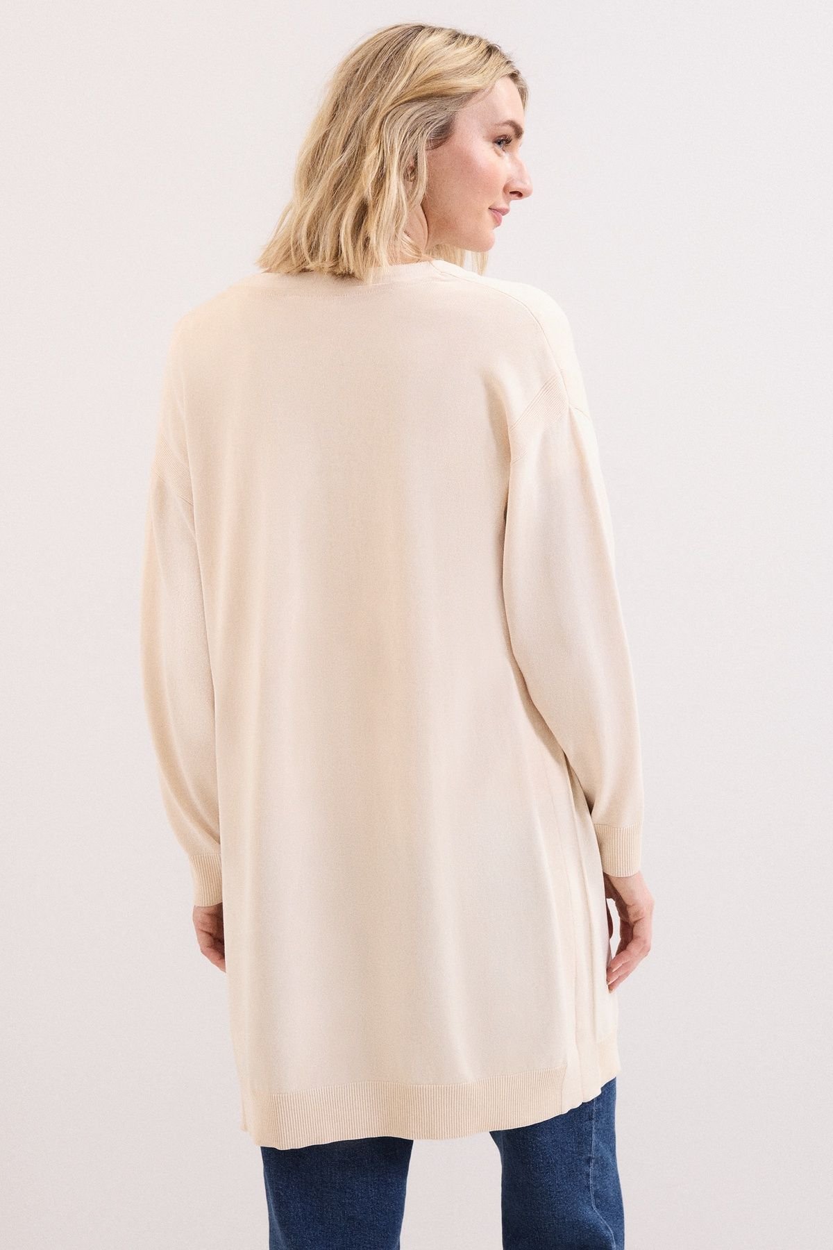 Phase Eight Phase Eight Women's Sabrina Longline Open Front Cardigan in Cream - 4