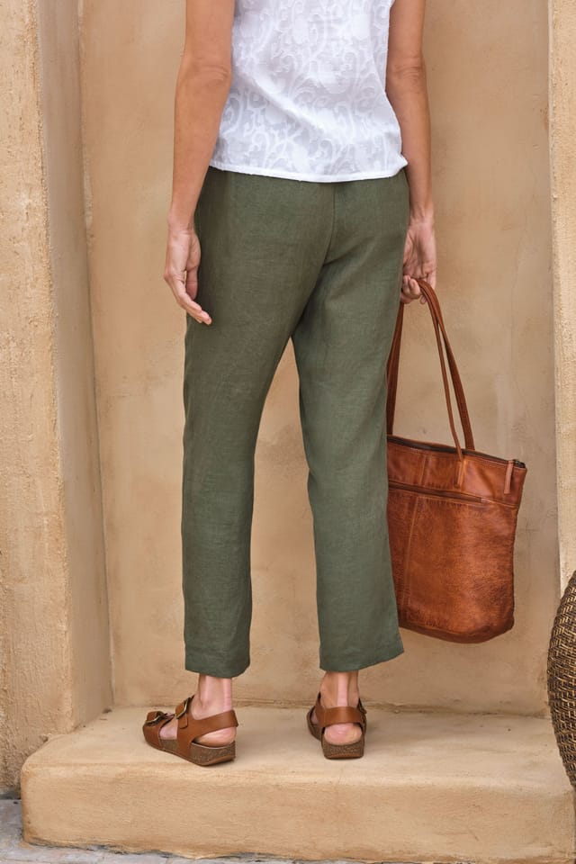 WoolOvers WoolOvers Women's Tapered Leg Linen Trousers in Khaki - 3