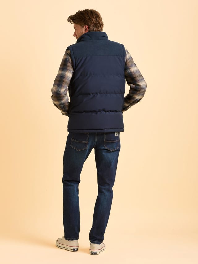 Brakeburn Brakeburn Men's Quainton Gilet in Navy - 2