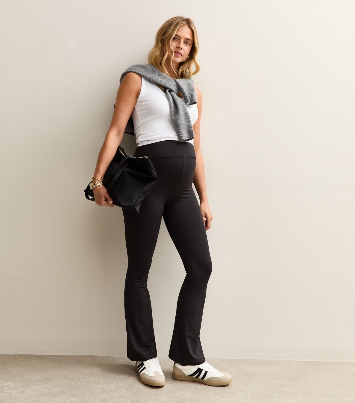 New Look New Look Black Maternity Flared Leggings