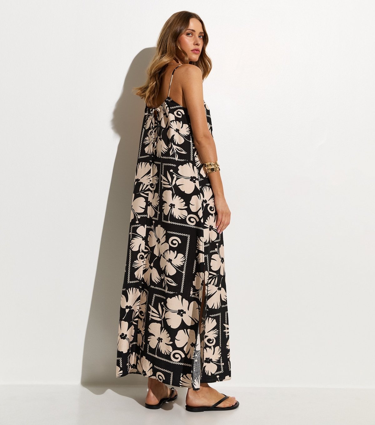 New Look Women's Black Floral Print Beaded Maxi Beach Dress New Look - 4