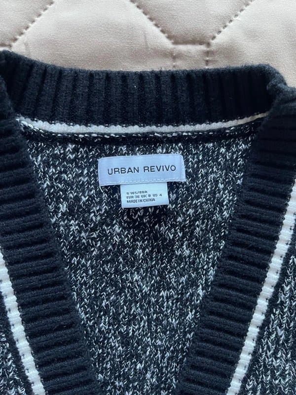 Urban Revivo Urban revivo sweater vest