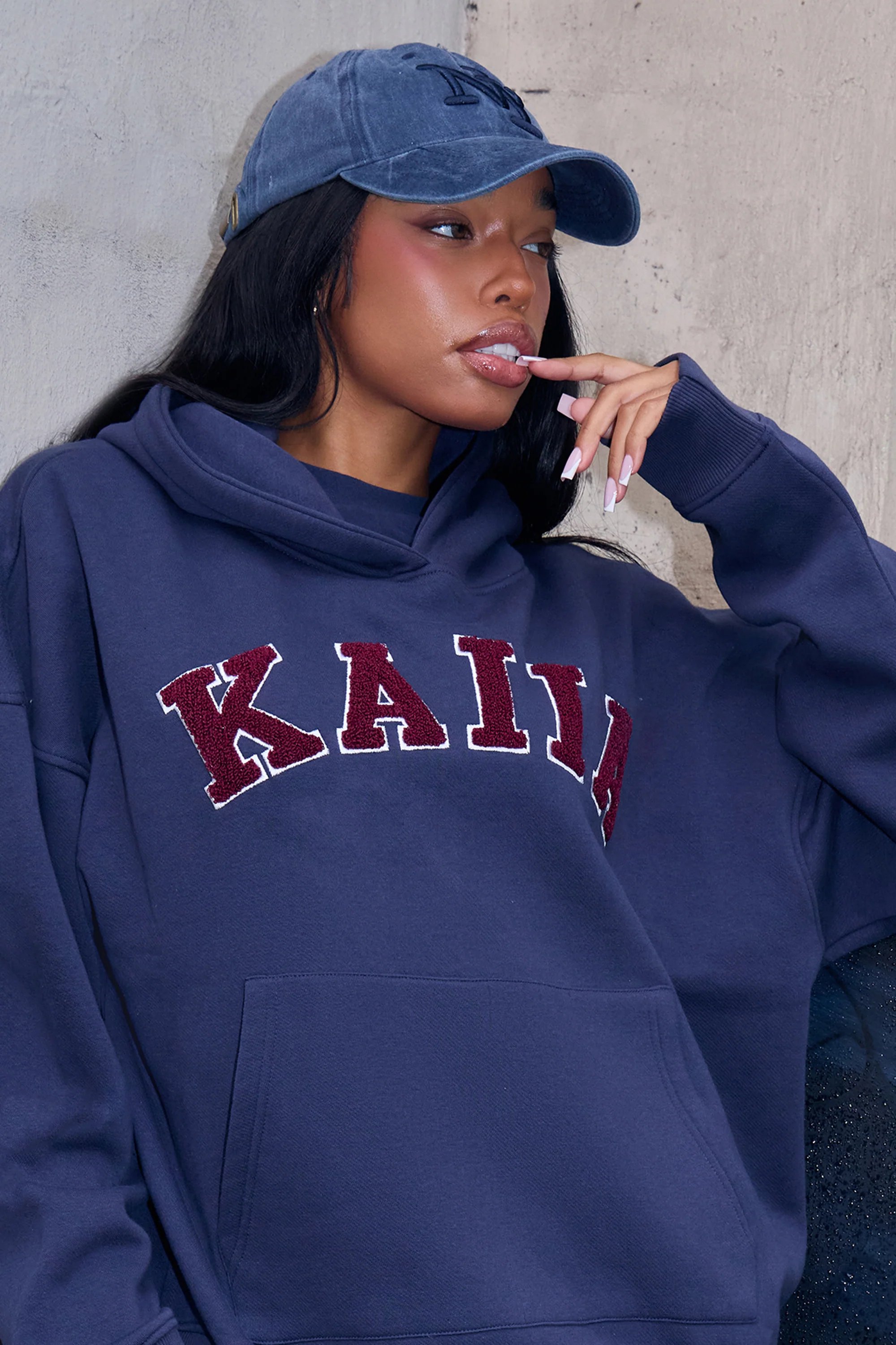Kaiia Kaiia Borg Slogan Oversized Hoodie Navy & Burgundy - 3