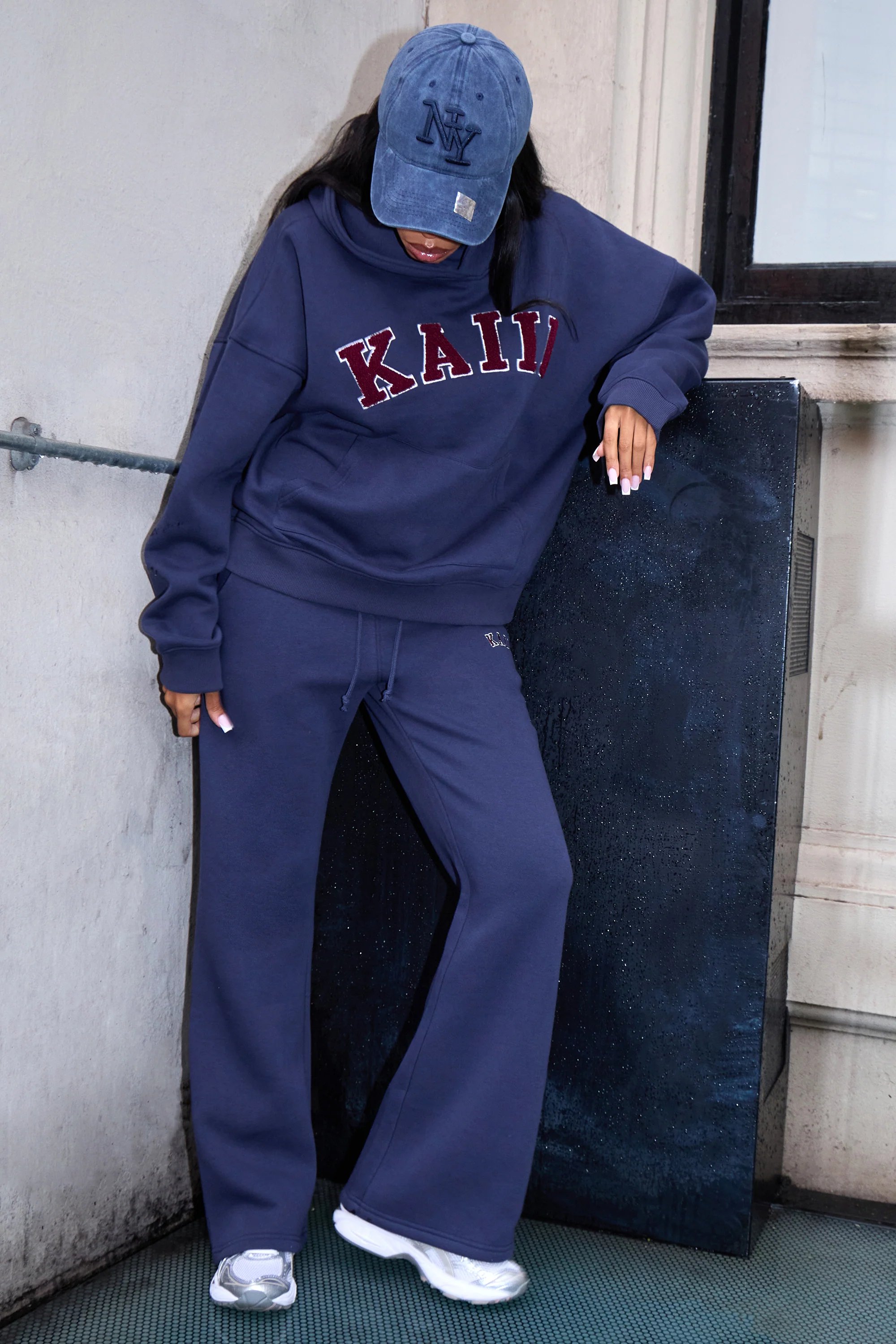 Kaiia Kaiia Borg Slogan Oversized Hoodie Navy & Burgundy - 4