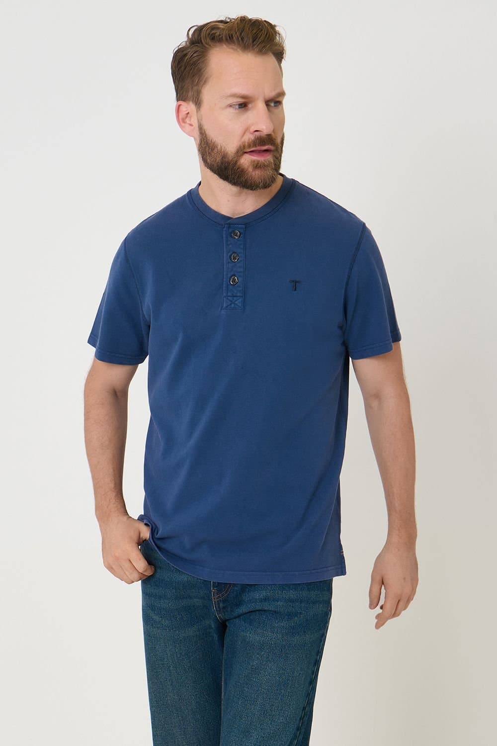 Saltwell Saltwell Men's Dyed Grandad Collar Cotton T-Shirt in Indigo
