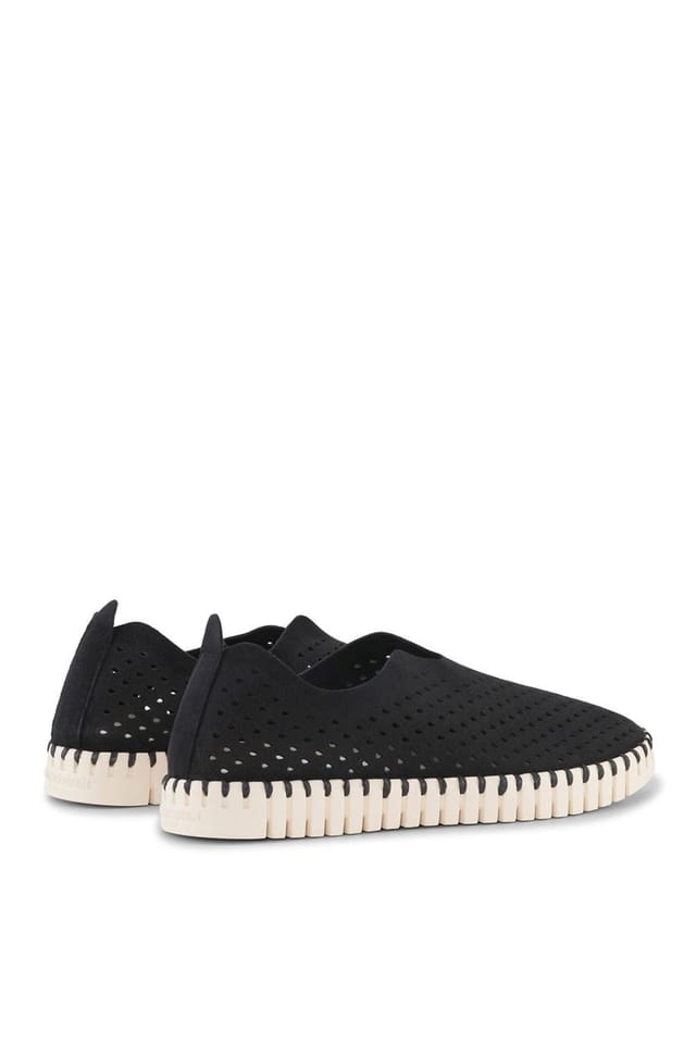 ILSE JACOBSEN Ilse Jacobsen Women's Tulip Laser Cut Out Shoe Black - 2
