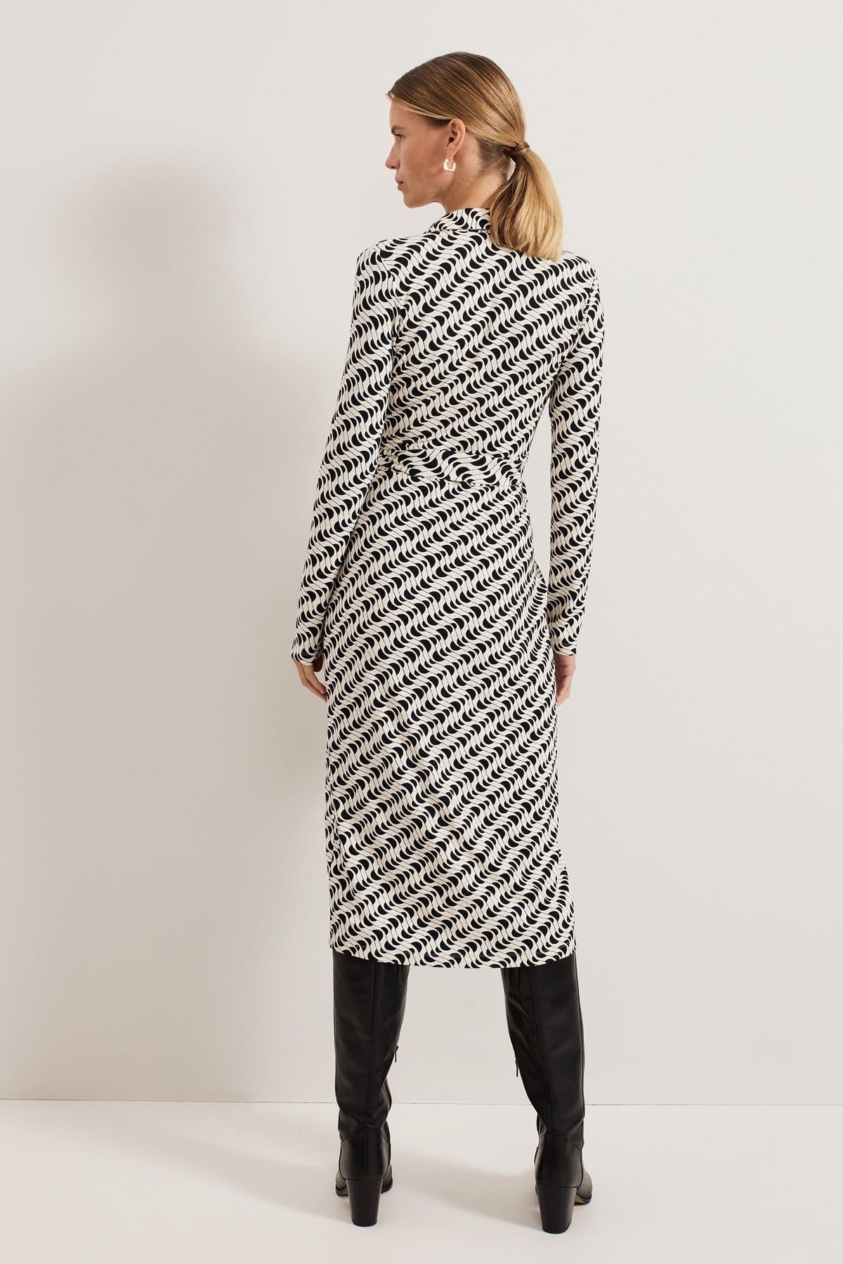 Phase Eight Phase Eight Women's Gina Geo Wrap Dress - 4