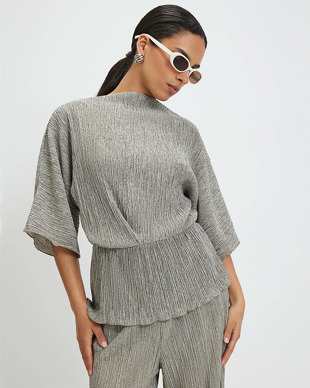 River Island River Island Womens Petite Khaki Plisse Batwing Top