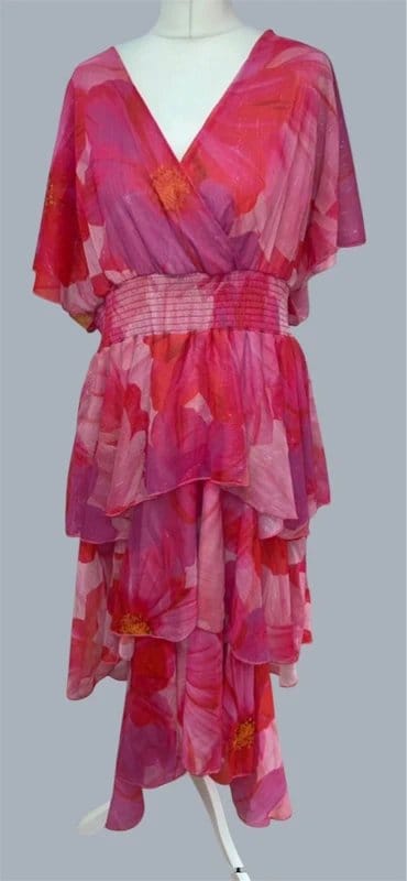 Quiz Quiz plus size beautiful 3 layers fluorescence flowered dress RRP £89.99 size 24 - 1